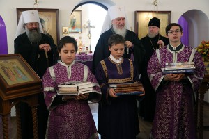 Митрополит Калужский и Боровский Климент посетил Свято Симеоновскую православную гимназию Екатеринбурга