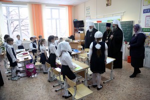 Митрополит Калужский и Боровский Климент посетил Свято Симеоновскую православную гимназию Екатеринбурга