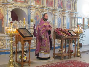 Божественная литургия с Митрополитом Кириллом
