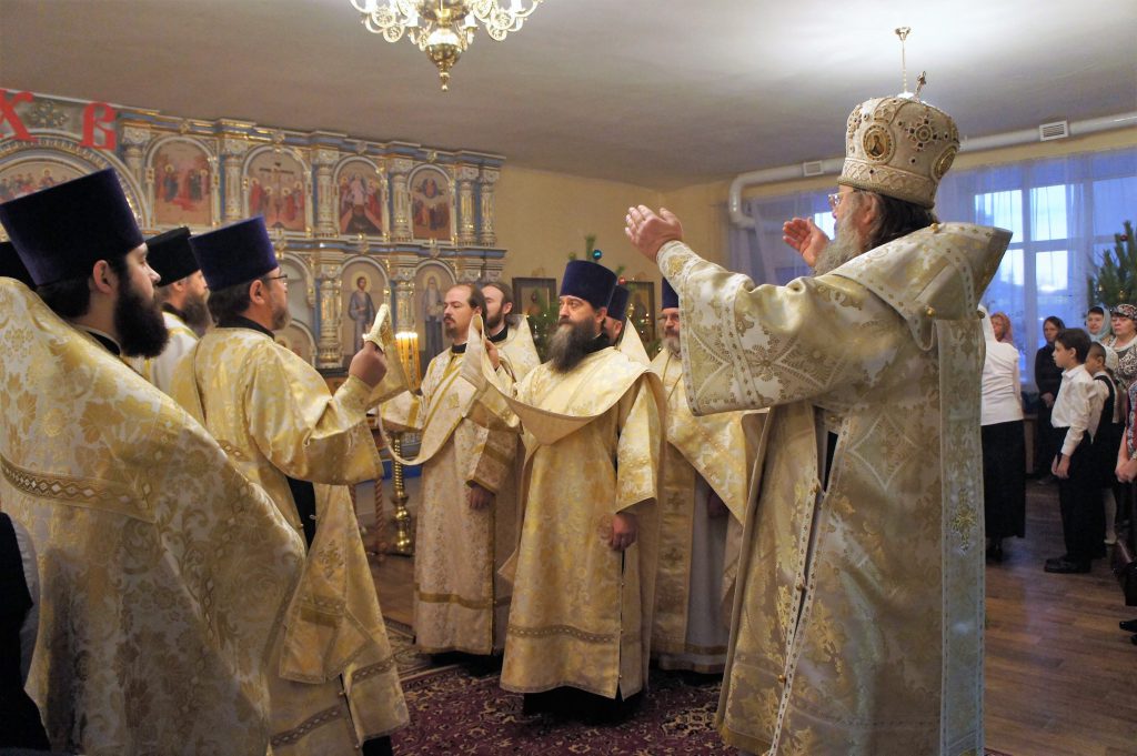 17 января (в четверг) в нашем храме будет служить митрополит Екатеринбургский и Верхотурский Кирилл